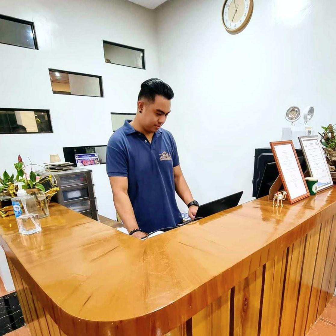 Majestique Hotel Albay Bicol Guinobatan Kültér fotó